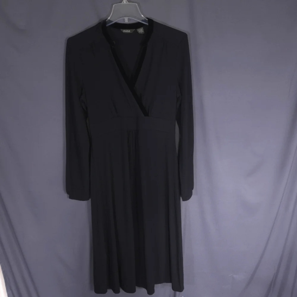 Eddie Bauer‎ Crossover Midi Dress Size Medium Tall Black Velvet Accents Goth Y2K